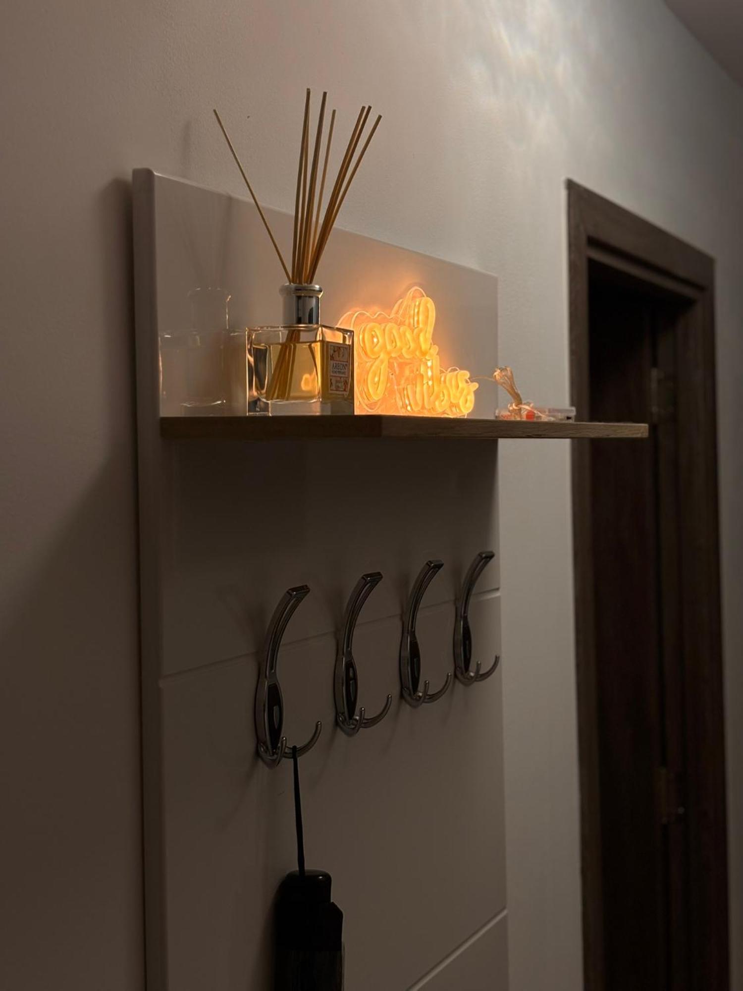 Dream - Large Apartament With Freeparking In A Quietarea Just 10 Minutes Away From City Center Bistriţa Buitenkant foto